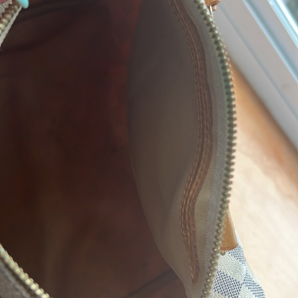 Authentic Louis Vuitton Speedy 30 - Picture 4 of 6